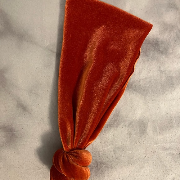 KNOT HEADBANDS/HEADWRAPS ••BUNDLE OF 5•• - Picture 10 of 10